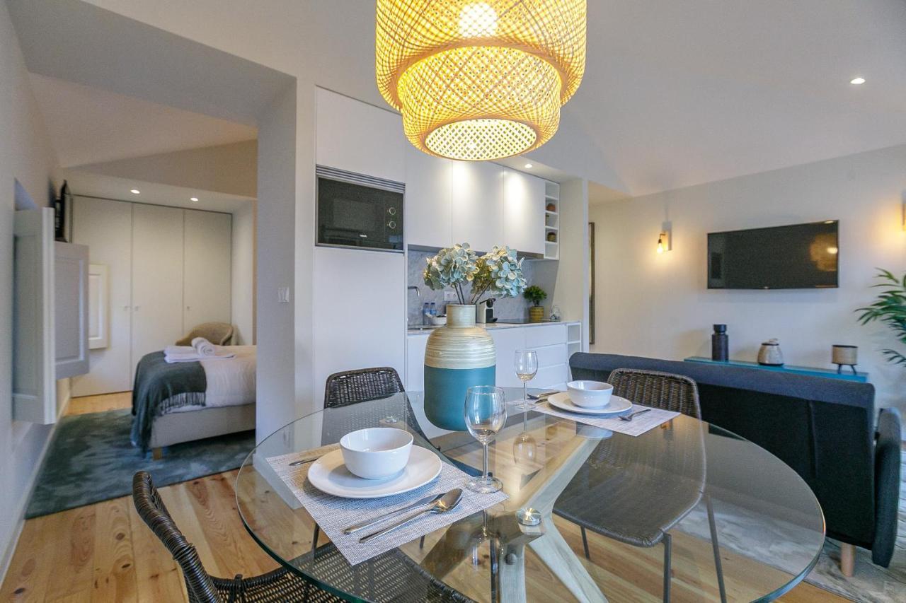 Lovelystay - Downtown Studio With Pool, Ac And Balcony Πόρτο Εξωτερικό φωτογραφία