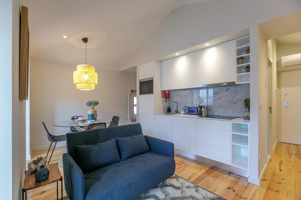 Lovelystay - Downtown Studio With Pool, Ac And Balcony Πόρτο Εξωτερικό φωτογραφία
