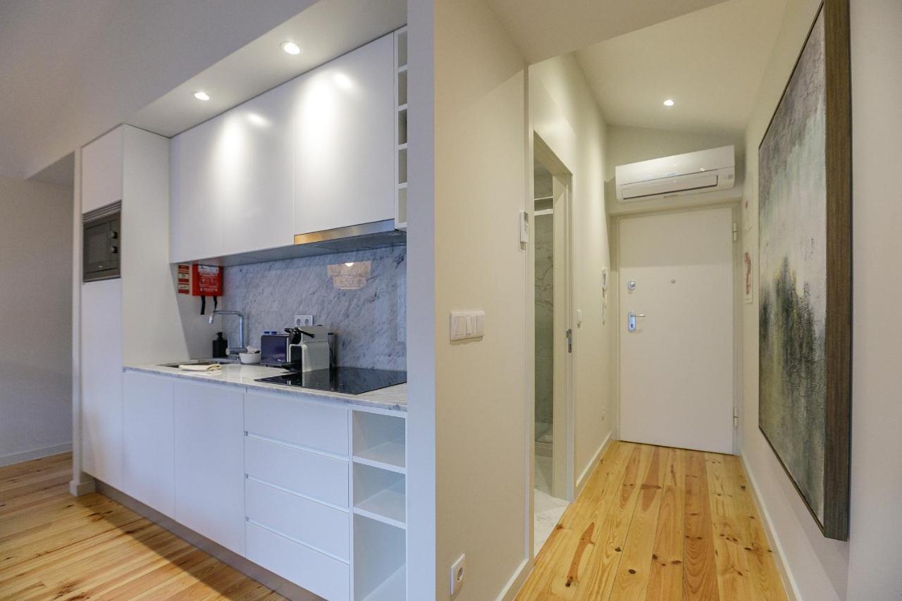 Lovelystay - Downtown Studio With Pool, Ac And Balcony Πόρτο Εξωτερικό φωτογραφία